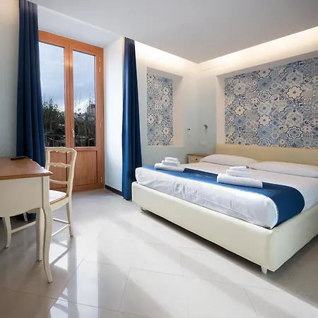 Sorrento Coast Relais Meta
