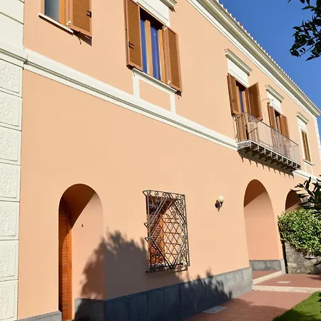 Sorrento Coast Relais Meta